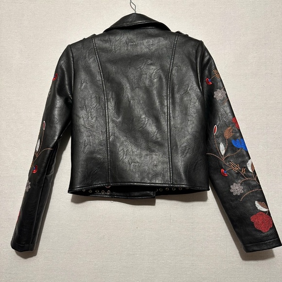 Romeo + Juliet Couture faux leather moto jacket - size medium - Picture 4 of 9